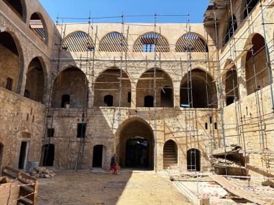 القشلة... بين همس الحجارة ووجع الترميم .