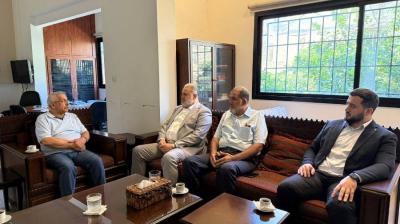 سعد يلتقي وفدًا من 