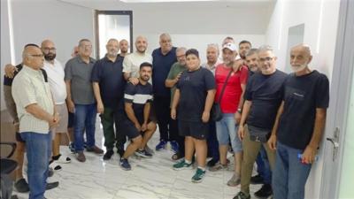 شكر من أهالي منطقة الفوار في صيدا للصيدلي مرجان على مبادرته بتزفيت حفر الطريق