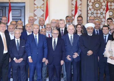 تأكيد رسمي على إجراء الانتخابات في موعدها... المناخ الداخليّ تصعيدي وباب الاحتمالات مفتوح