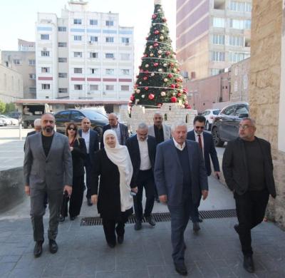 الحريري مهنئة بالميلاد والعام الجديد