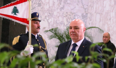 الجيش: أعطونا مظلة توافق سياسي وشعبي لمواجهة الضغوط الخارجية: تأجيل أو إلغاء زيارة عون إلى واشنطن؟
